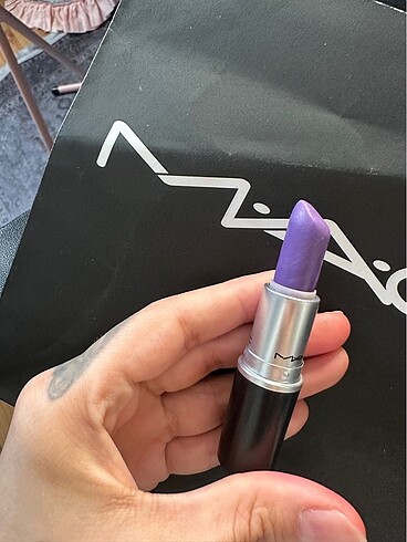 MAC 4EVA lila ruj