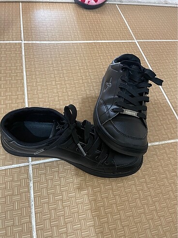 Kinetix Ayakkabı