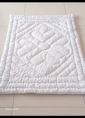 Yün Bebek yorganı