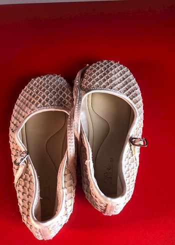 Zara çocuk babeti - Görsel 7