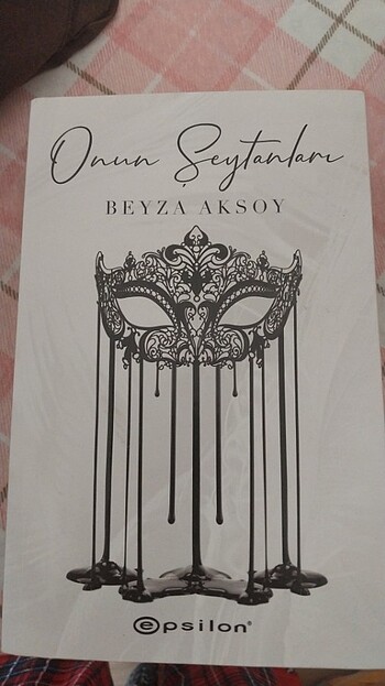 Beyza Aksoy Onun şeytanları 