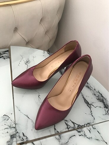 Diğer Kadın Stiletto