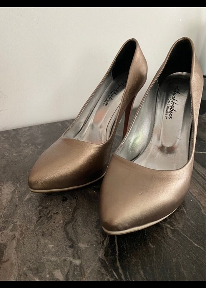 Topuklu ayakkabı - Görsel 2