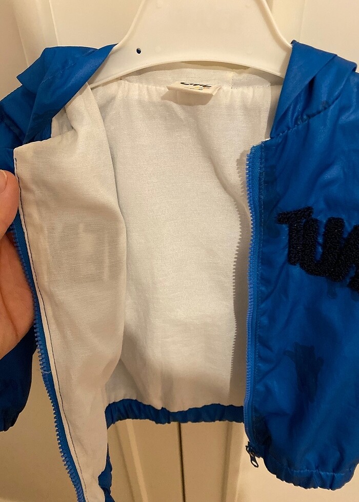 Erkek çocuk ince yağmurluk - Görsel 4