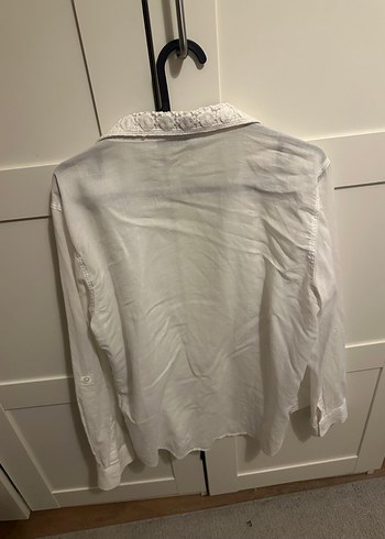 Düğmeli Beyaz Kadın Gömlek - Görsel 3