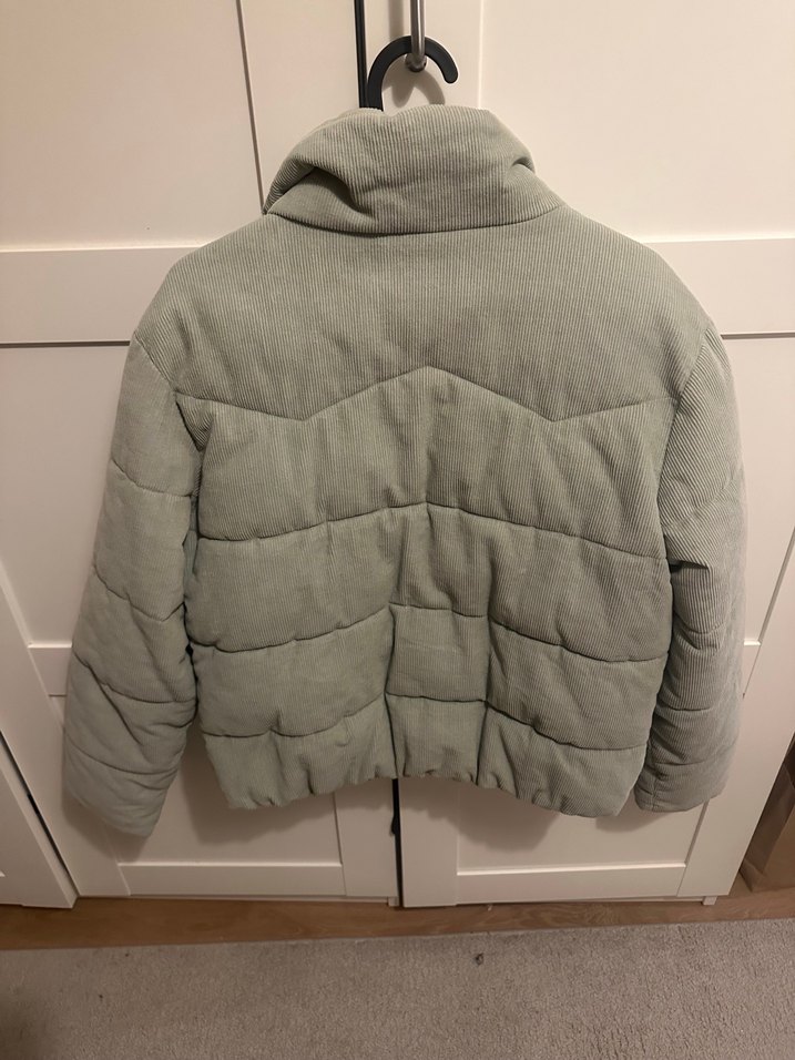 Pull and Bear Su yeşili Kadın Midi Kışlık Mont - Görsel 3