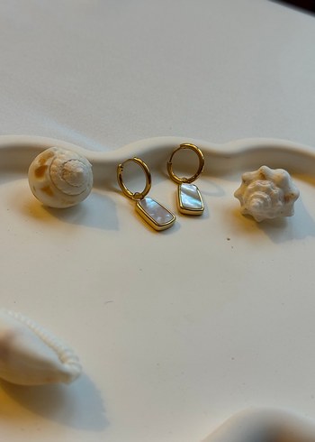 Altın Renk Sedefli Mini Küpe - Görsel 2