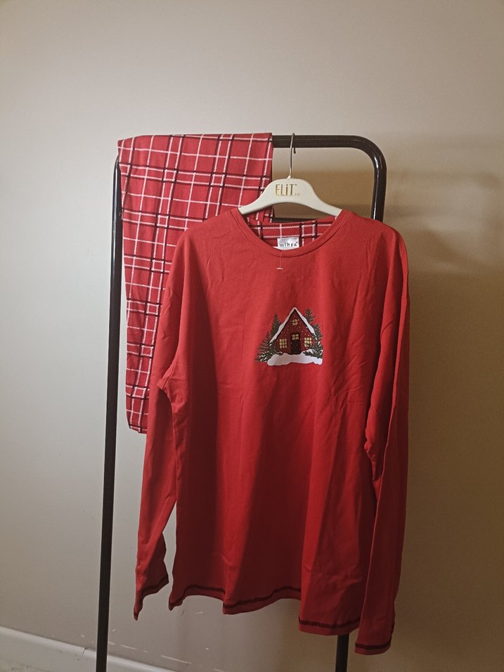 Kırmızı Baskılı pijama takımı - Görsel 4