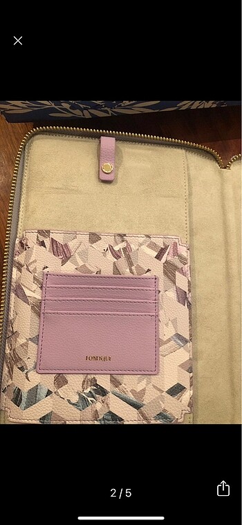 Zara Fonfique Organizer