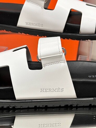 38 Beden Hermes