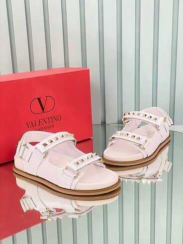 Valentino Valentino