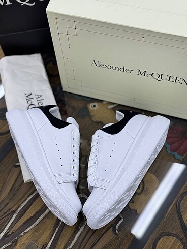 Alexander McQueen Alexander mcqueen