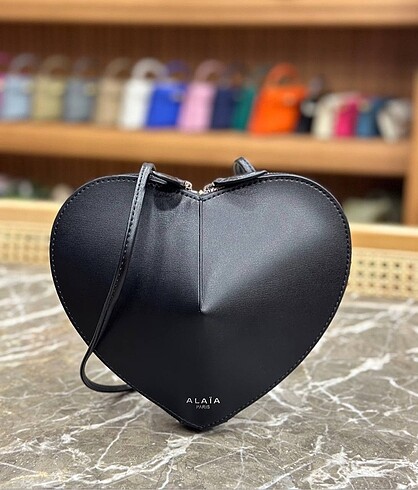 Alaia Alaia