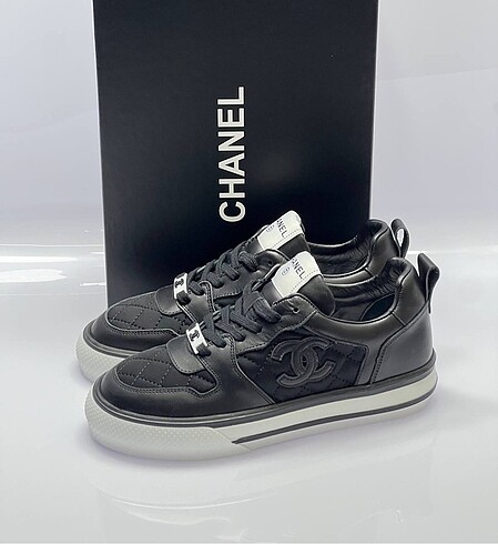 38 Beden siyah Renk Chanel