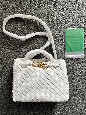 Bottega veneta