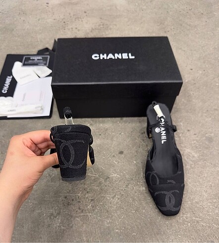 37 Beden siyah Renk Chanel