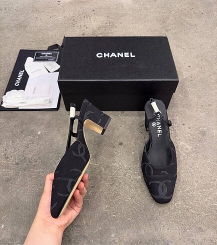 37 Beden Chanel