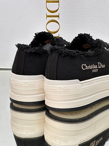 36 Beden siyah Renk Christian dior