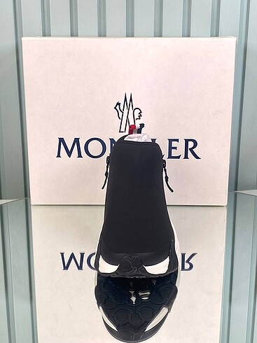 37 Beden Moncler