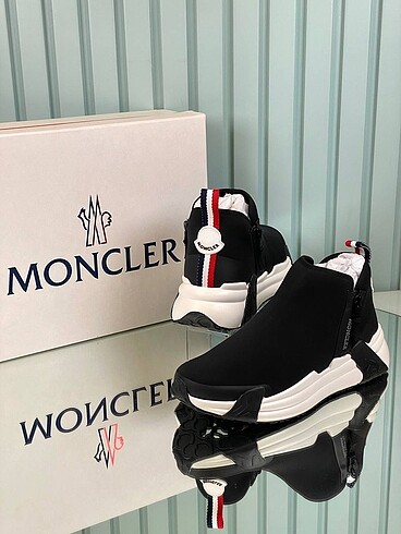 Moncler Moncler