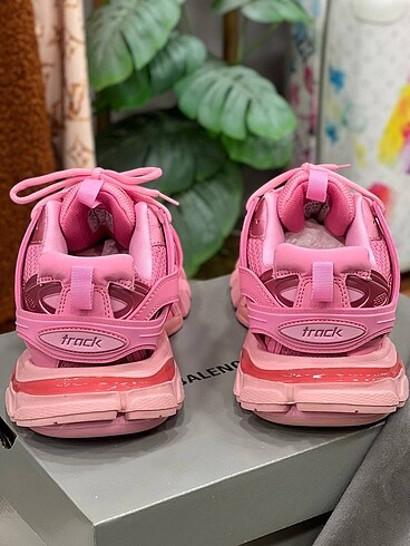 38 Beden pembe Renk Balenciaga