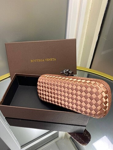  Beden Bottega veneta