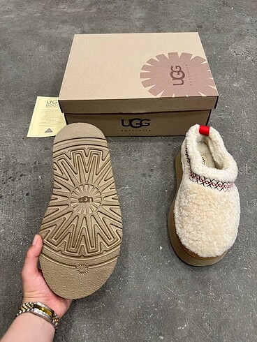 36 Beden ten rengi Renk Ugg mini