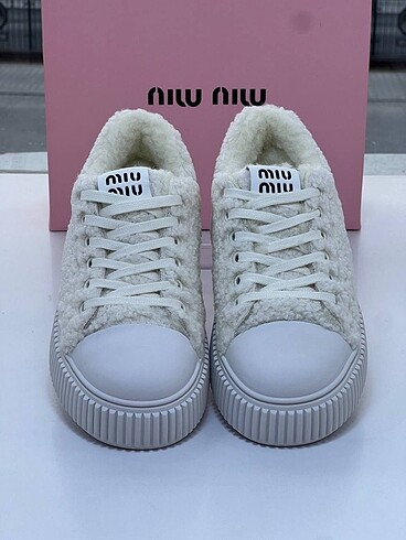 36 Beden beyaz Renk Miu miu
