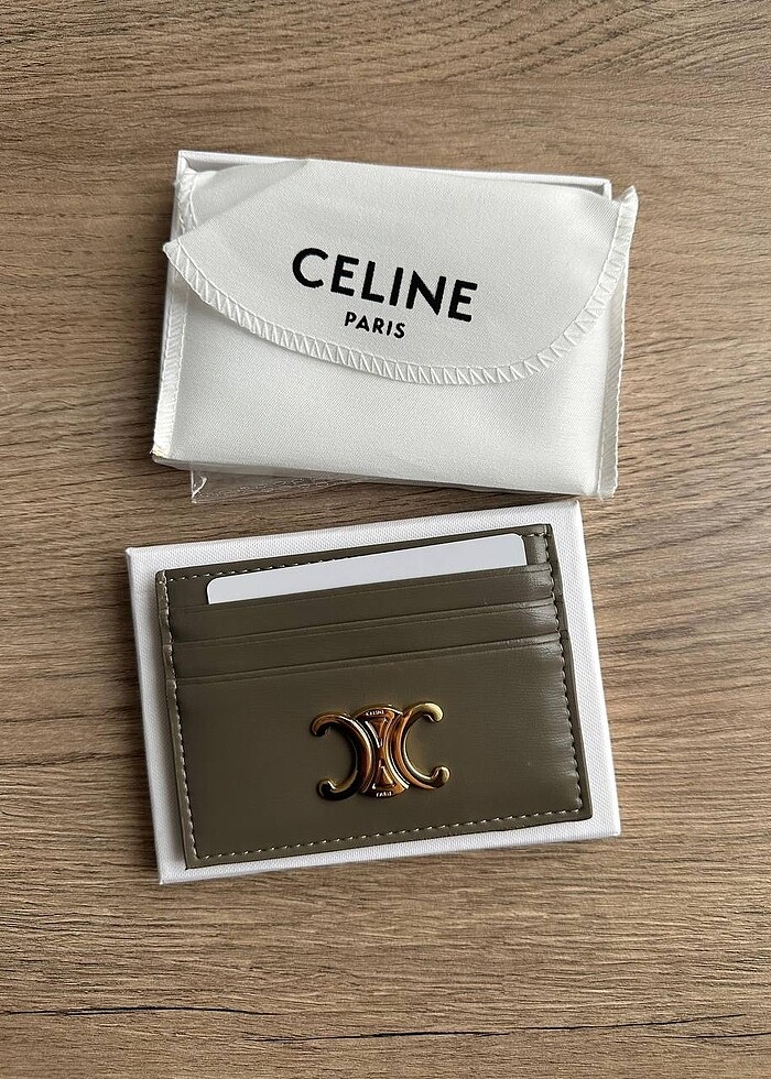 Celine - Görsel 4