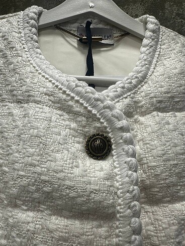 m Beden Moncler
