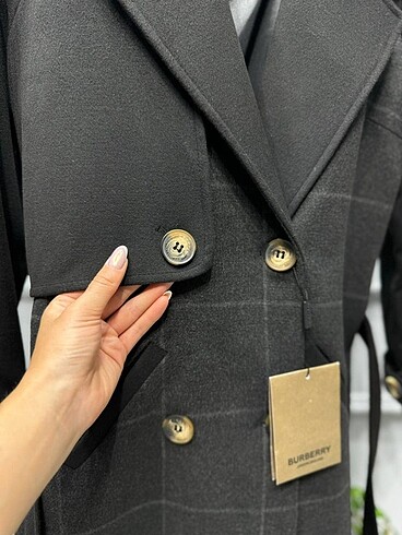 m Beden siyah Renk Burberry