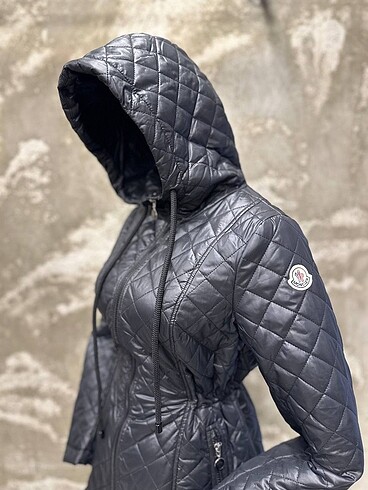 l Beden Moncler coat