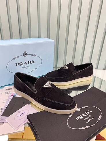 Prada Prada