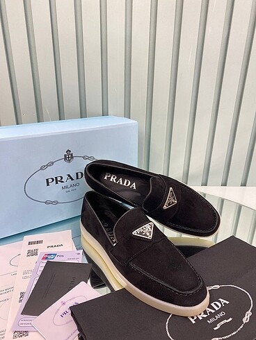 38 Beden siyah Renk Prada