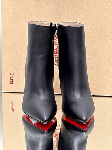 Christian Louboutin Christian louboutin
