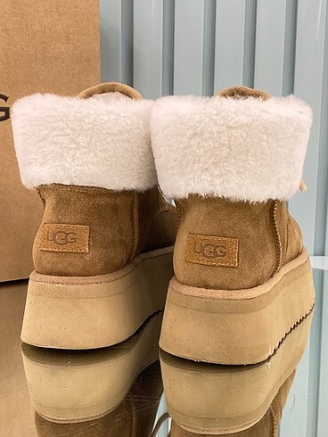 39 Beden camel Renk Ugg bot