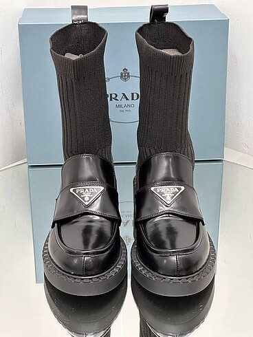 38 Beden siyah Renk Prada