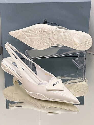 Prada Prada