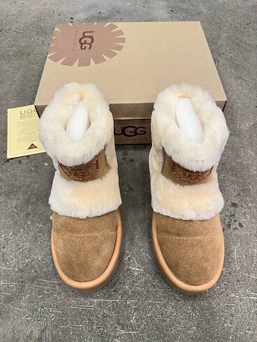 Ugg bot