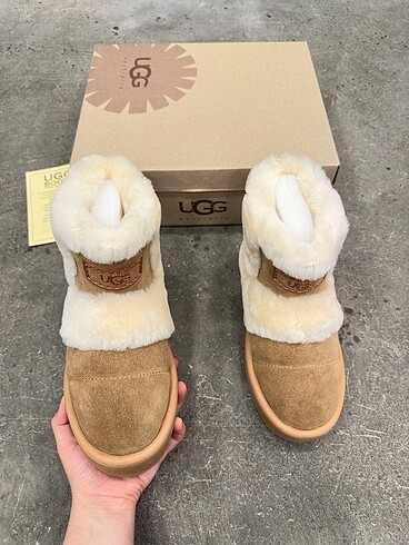 37 Beden Ugg bot