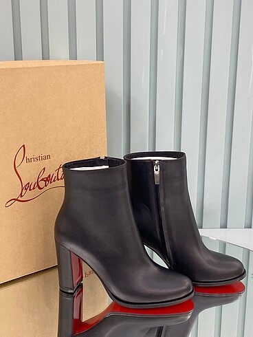 Christian Louboutin Christian louboutin