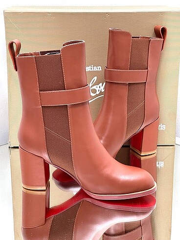 Christian Louboutin Christian louboutin