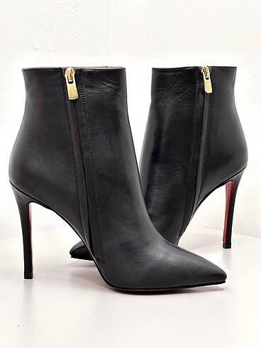 Christian Louboutin Christian louboutin