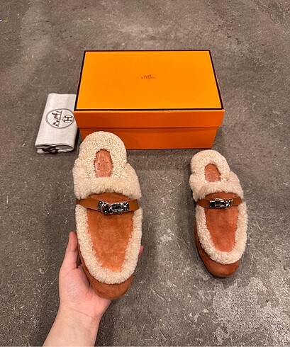 38 Beden Hermes