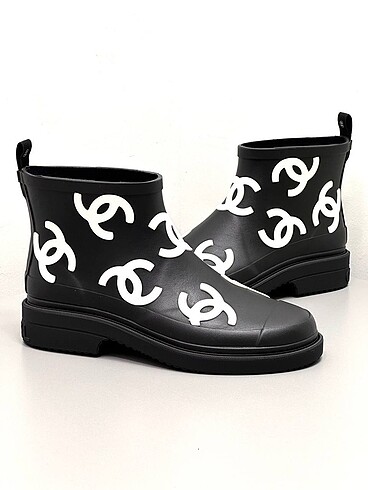 38 Beden siyah Renk Chanel