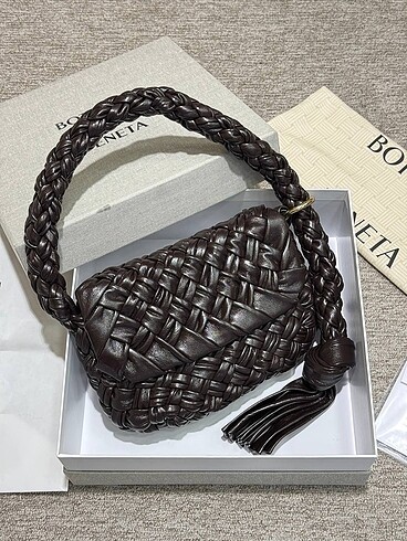 Bottega veneta
