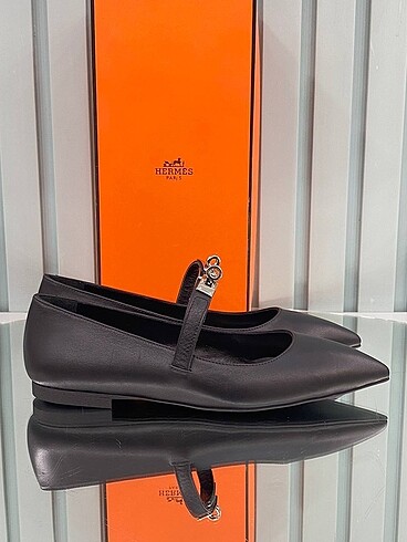 37 Beden Hermes