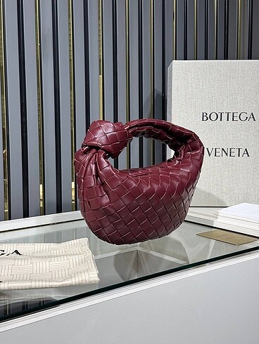 Bottega veneta
