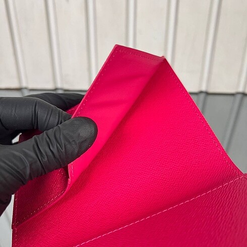 Louis vuitton pasaportlul - Görsel 7