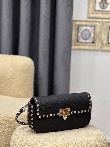 Valentino Valentino